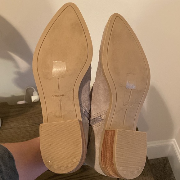 Dolce Vita Able Light Gray Suede booties - Picture 6 of 6